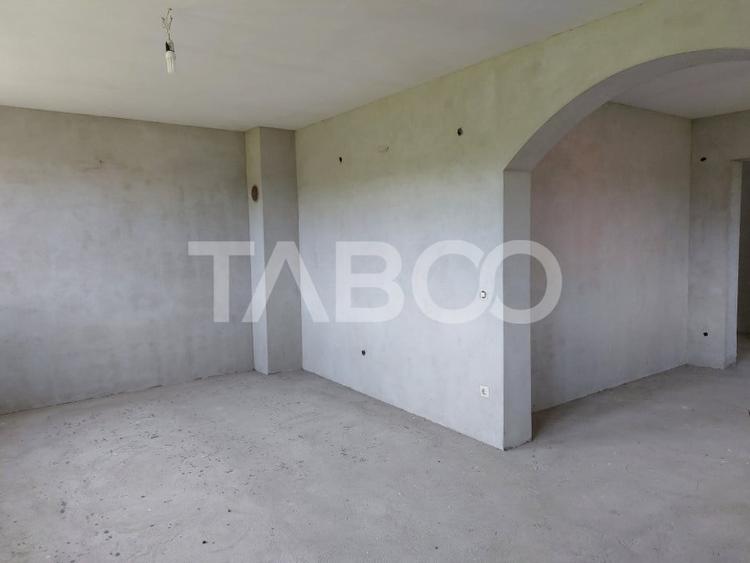 Casa individuala 5 camere cu teren 2000 mp Sura Mare Hamba Sibiu - 32