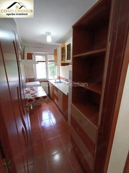 Inchiriez apartament 2 cam etajul 1 zona Govandari Inchiriez apartament 2 cam etajul 1 zona Govandari