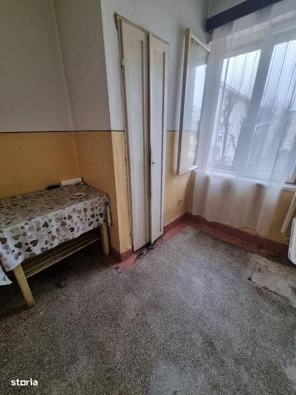 Apartament 2 camere, zona Centru, etaj 2 ! - 3
