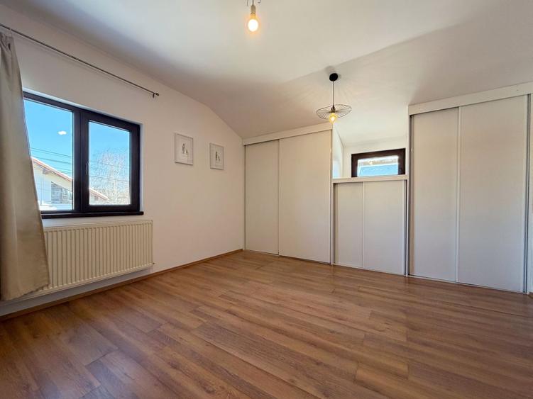 Casa Pretabila Pentru Diverse Activitati - 270 mp - 10
