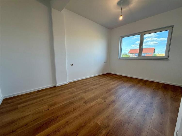 Valea Lupului - Casa individuala  4 camere - 6