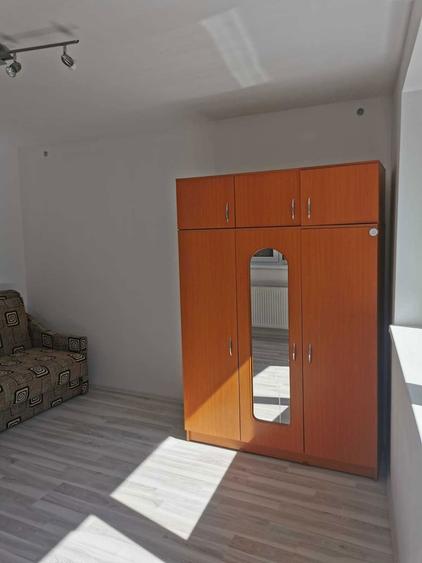 Casa de inchiriat in cartierul 7 Noiembrie - 6