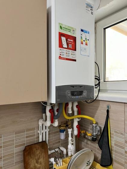 tomis nord - strada suceava-2 camere,etaj 1 - 5