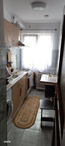Apartament 2 camere, 40 mp, semidecomandat, etaj intermediar, zona Uni - 7
