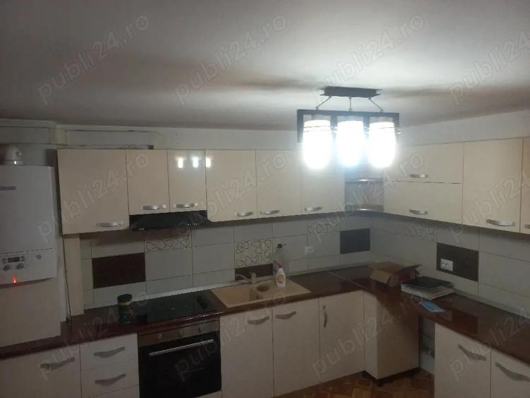 Apartament 4 camere95 mp - 3
