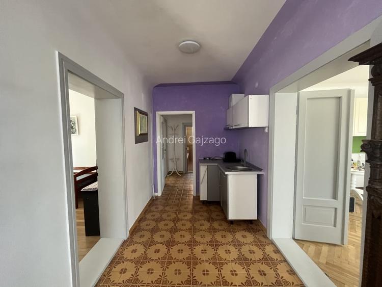 Camere/birouri de inchiriat