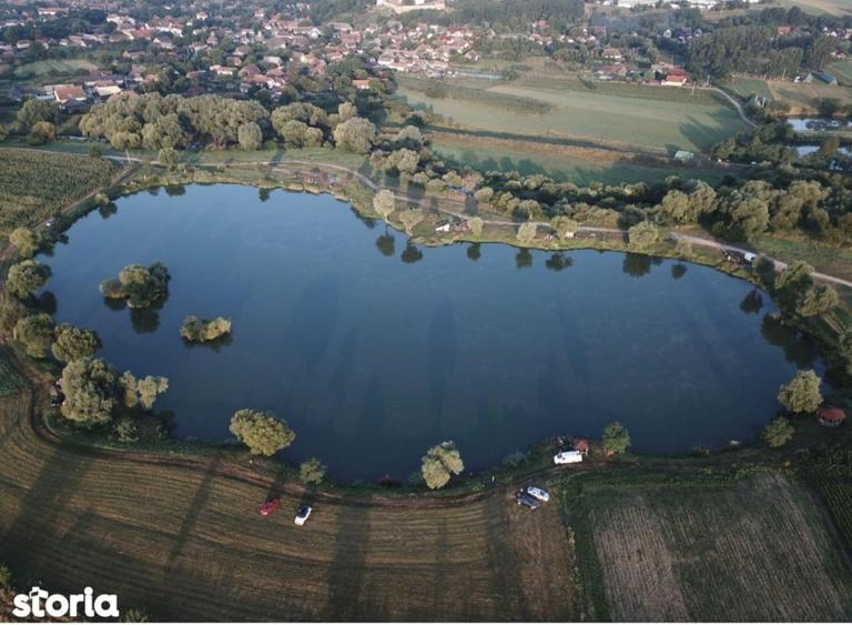 Zona de agrement cu doua lacuri Brasov - 2
