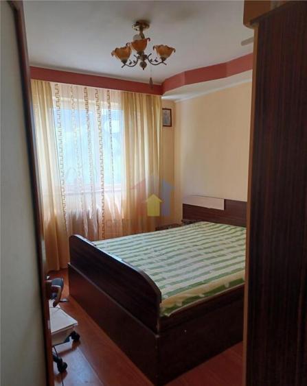 3 camere confort 1, etaj 3, cu imbunatatiri, Calea Galati - - 2
