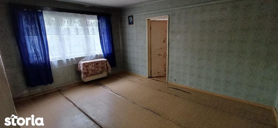 Bd- dul Regele Mihai I, 2 camere, etaj 2 - 6