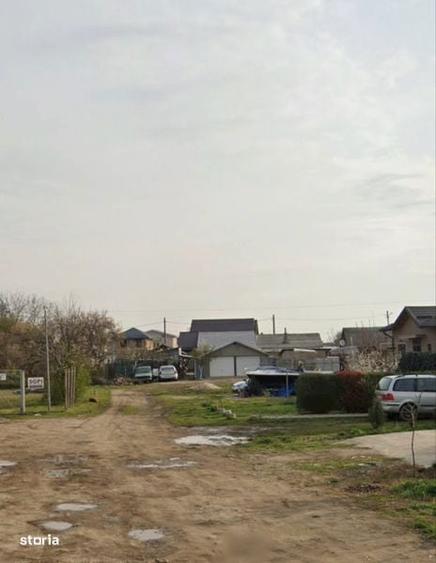 Teren central langa afterschool comuna Berceni - 1