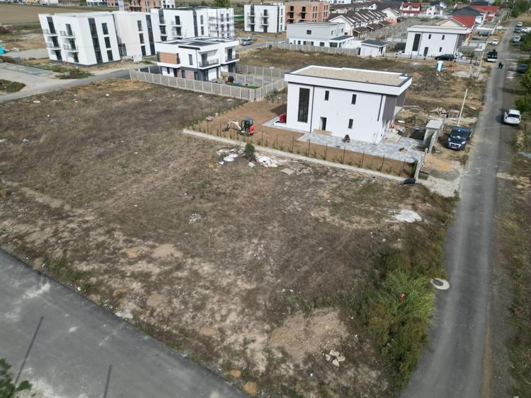 TEREN CU A.C , TOATE UTILITATILE, OPORTUNITATE INVESTITIE, COMISION 0% - 2
