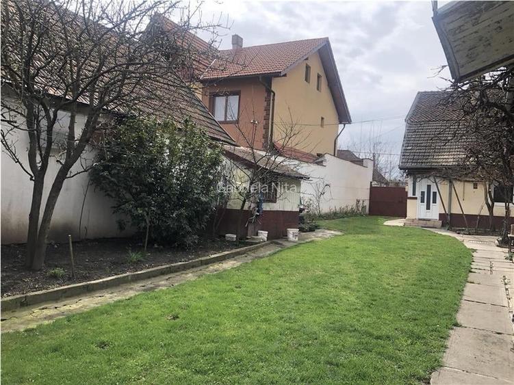 Casa locuibila cu teren generos,  REPUBLICII SANPETRU