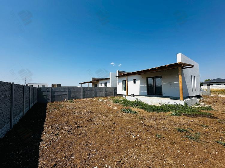 Locuință pe parter în Comuna Berceni – 3 camere, teren 371 mp, zonă liniștită - 3