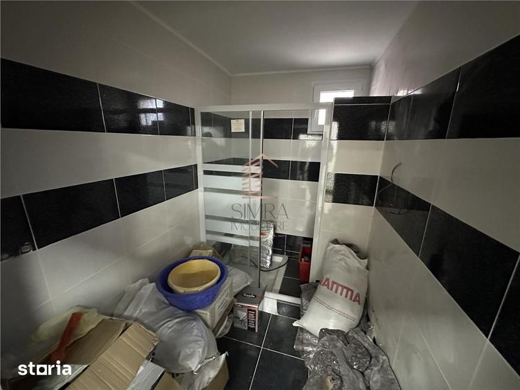 Casă cu 5 camere cu Teren 1000 Mp în Nojorid