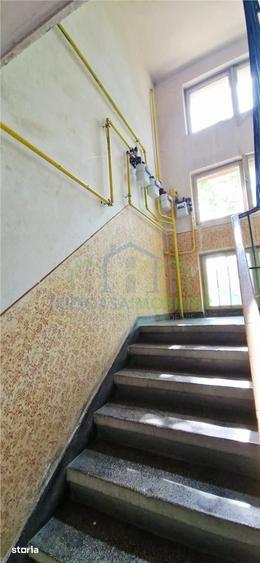 Apartament cu 4 camere în George Enescu