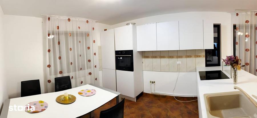 Casă cu 6 camere cu Teren 400 Mp în Miroslava