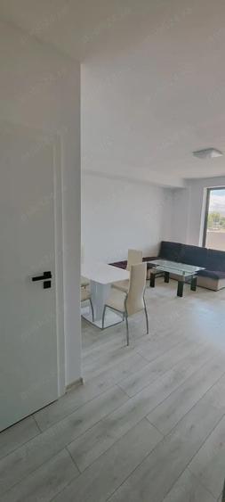 Apartament cu 2 camere decomandat în Cetate