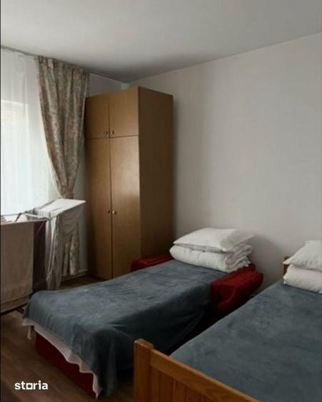 Apartament cu 4 camere în Zorilor