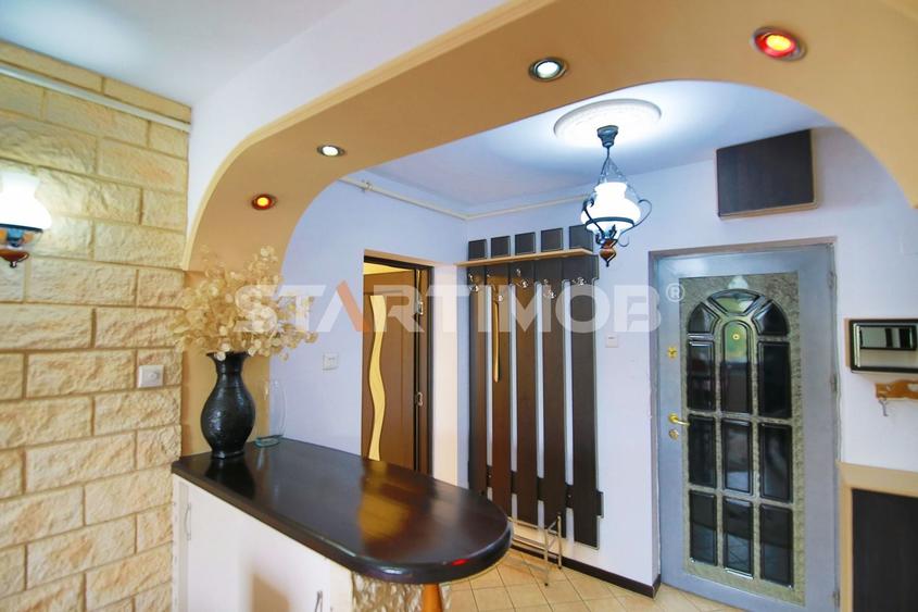 Apartament cu 2 camere decomandat în Calea București