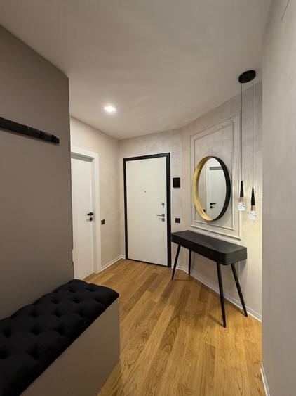 Apartament cu 2 camere semidecomandat, mobilat în Barbu Văcărescu