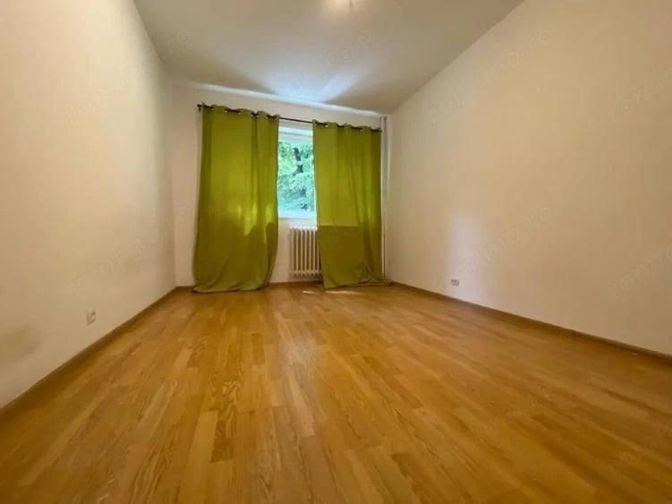 Apartament cu 2 camere semidecomandat în Baba Novac