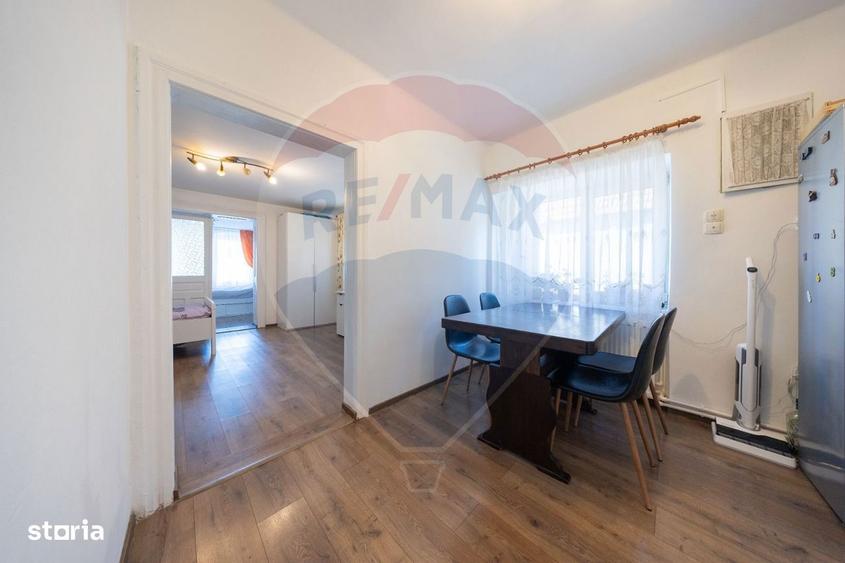 Casă cu 4 camere cu Teren 390 Mp în Hălchiu