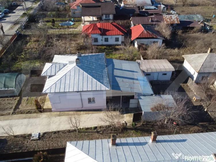 Casă cu 4 camere cu Teren 809 Mp în Central