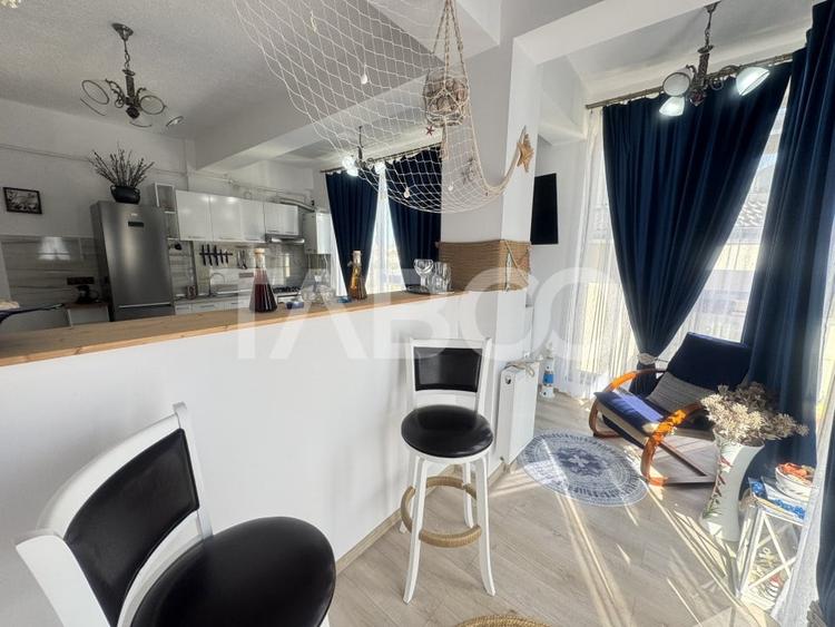 Apartament cu 3 camere decomandat, mobilat în Mihai Viteazul
