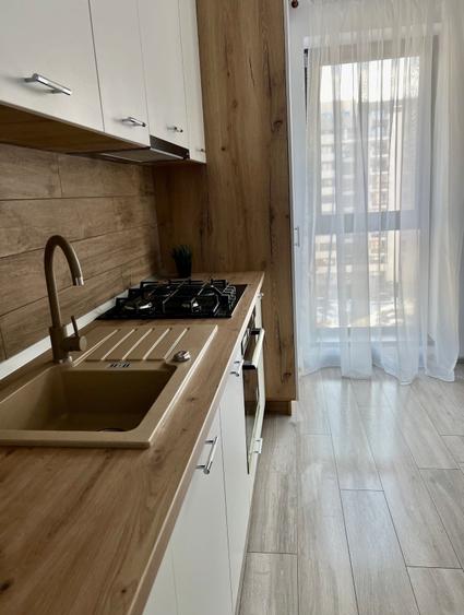 Apartament cu 2 camere decomandat în Drumul Taberei