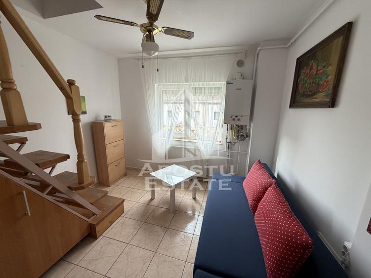 Apartament cu 3 camere semidecomandat, mobilat în Girocului