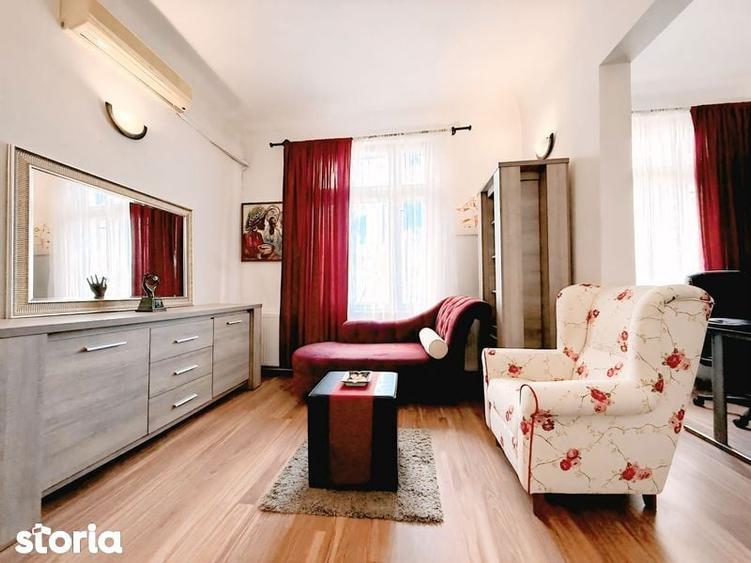 Central - apartament dispus pe 2 etaje in vila - 1