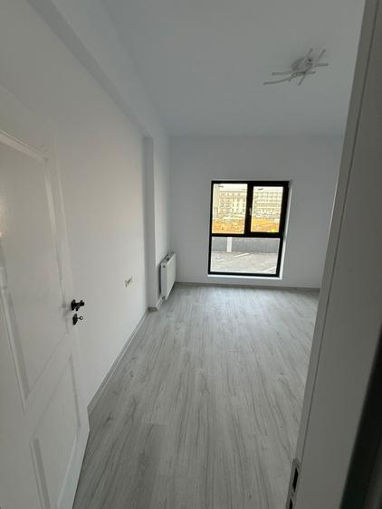 2 cam Fundeni- Dobroesti  prima inchiriere totul nou parcare - 3