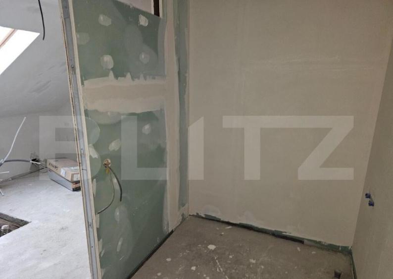 Apartament 4 camere, 115 mp, decomandat, zona Central - 4