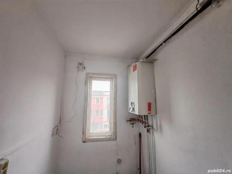 Rapsodiei, 2 camere nedecomandat, etaj 4,plus uscatorie ,ocupabil,pret 42.000 euro - 2