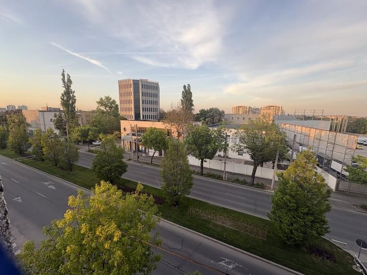 Apartament 3 camere|  Bucurestii Noi| Laminorului | Mobilat|  Metrou - 20