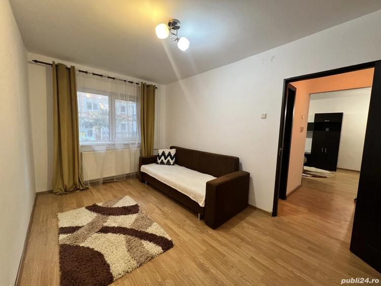 Inchiriez apartament 3 camere, zona Lipovei - 5