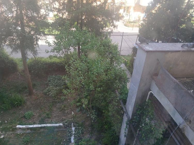 Apartament priviri la 3 dealuri ,langa primarie ,spital,lidl,profi,carrefour - 5