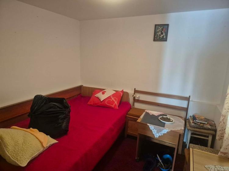 Vind teren intravilan 1550 mp si imobil  32 mp str Al. Vaida Voievod. - 12
