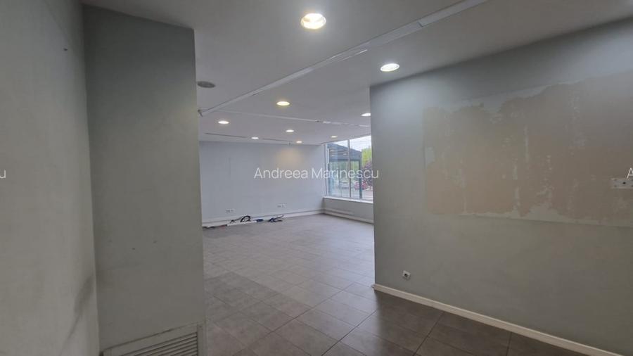 Spatiu comercial, 143mp, Calea Bucuresti, zona McDonald"s