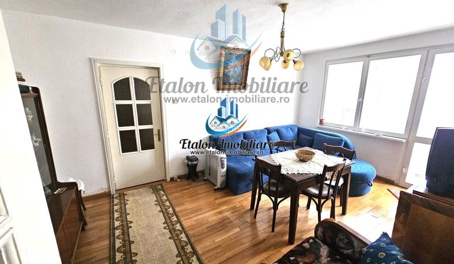 Apartament 2 camere, etaj 3, ultracentral, Piatra Neamt