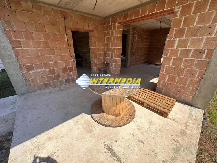 CASA LA ROSU i ALBA IULIA I 260 MP UTILI I TEREN 900 MP I TOATE UTILITATILE I - 9