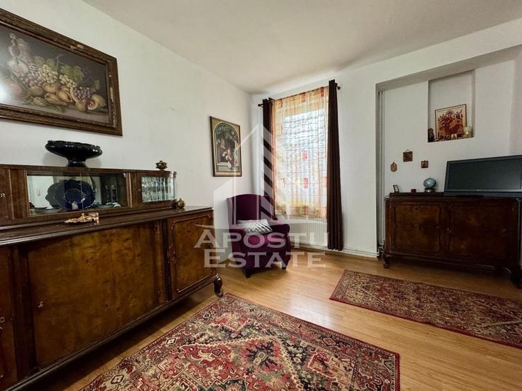 Casa cu 6 camere, pe doua nivele, zona Lipovei, Timisoara - 3