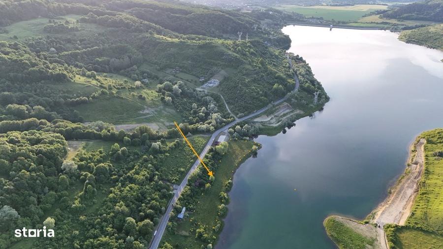 Teren unic de 5.000 m2, chiar pe malul lacului Bezid - 8