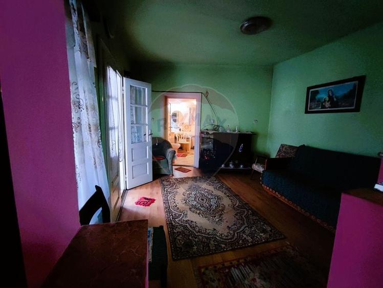 Casă cu farmec tradițional în Săliște – 1.000 mp teren, priveliște! - 10