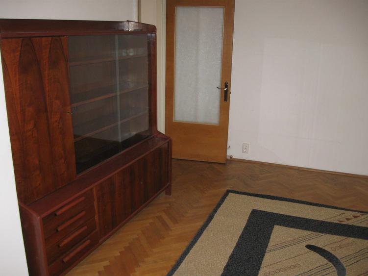 Titulescu-Banu Manta, 2 camere, 63 mp, 4/10, bloc 1983, 170000 E - 4