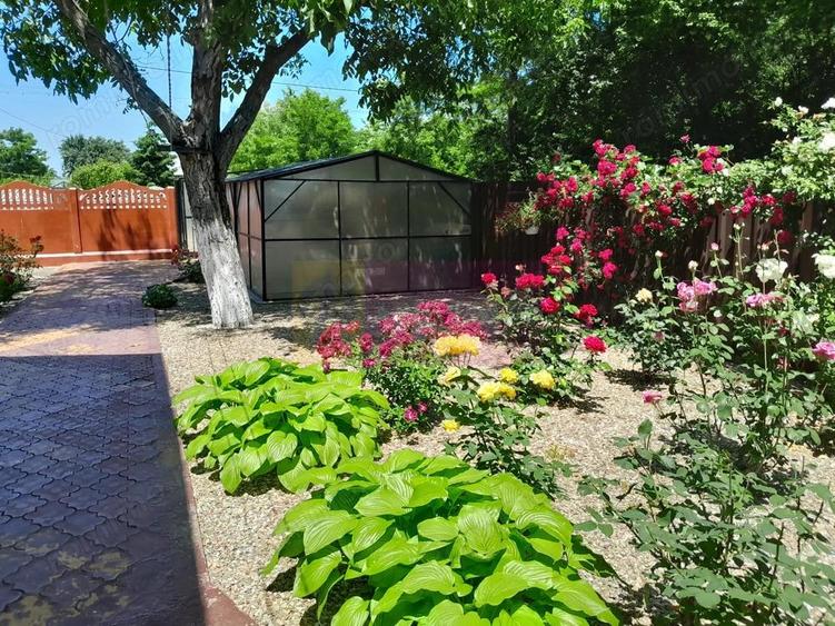 Movilita (IL) - de vanzare casa 5 cam p+1 - 2