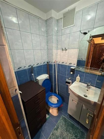 Apartament 4 camere, parter inalt, parcare proprie, zona Piata - Scoala 2 - 8