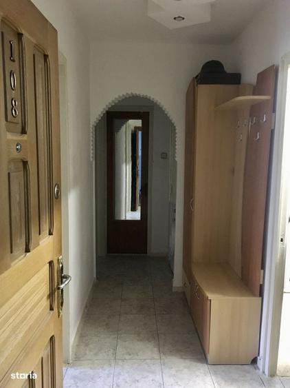 Vand apartament decomandat 2 camere Micro13 - 1