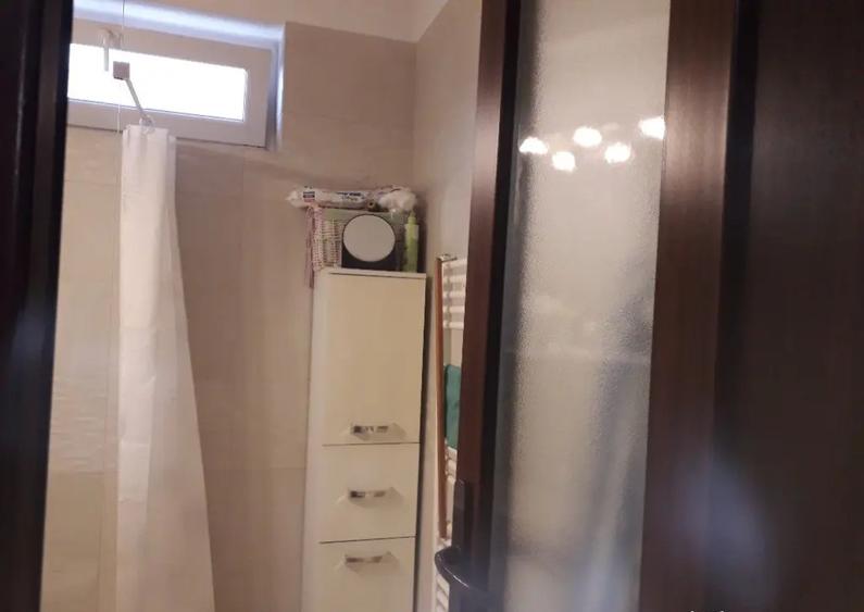 Apartament Cu 3 Camere Semidecomandate - Etaj 2 - Zona Ultracentral - 4
