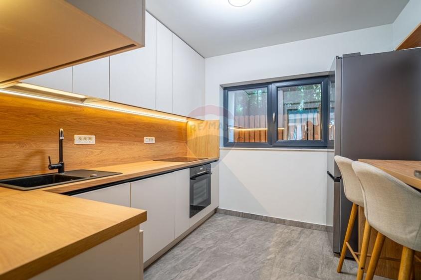 Vila superbă în inima stațiunii Sinaia – eleganță, confort - 10